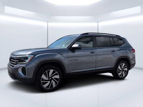 Used 2025 Volkswagen Atlas SE FWD image 7
