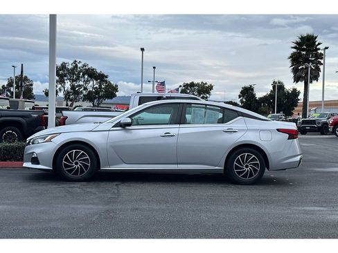 Used 2020 Nissan Altima 2.5 S image 7