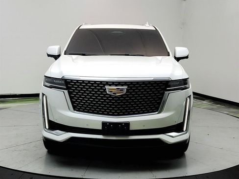 Used 2021 Cadillac Escalade Premium Luxury AWD/4WD image 2
