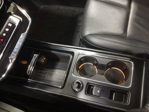 Used 2024 Lincoln Corsair Reserve w/ Equipment Group 201A image 17