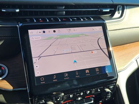 New 2025 Jeep Grand Cherokee Summit w/ Obsidian Package image 30