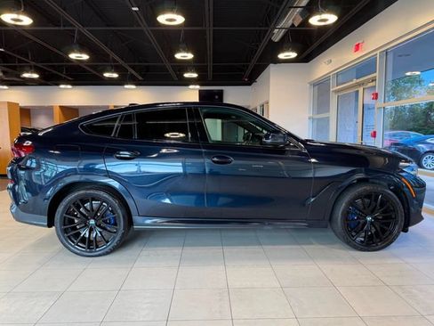 Used 2021 BMW X6 xDrive40i w/ M Sport Package AWD/4WD image 15