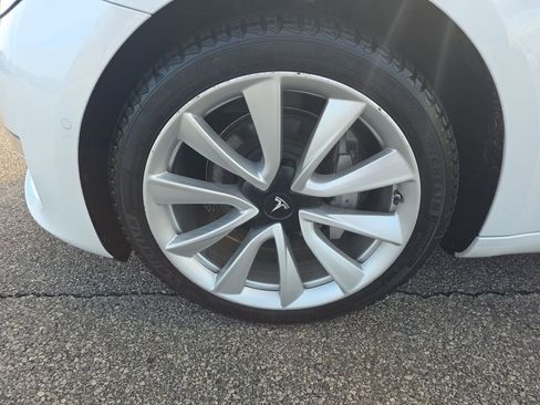 Used 2020 Tesla Model 3 Long Range image 10
