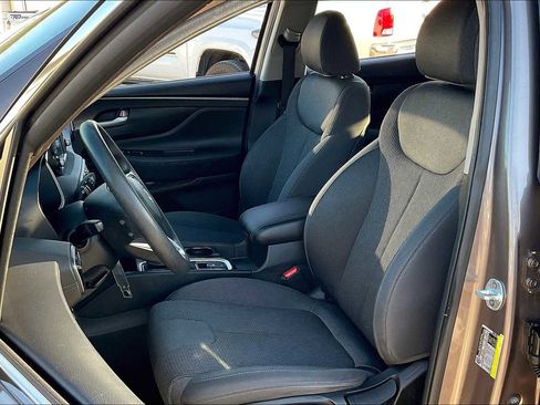Used 2019 Hyundai Santa Fe SE image 7