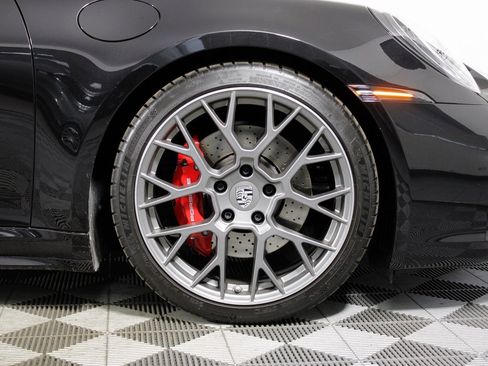 Used 2024 Porsche 911 Carrera S image 44