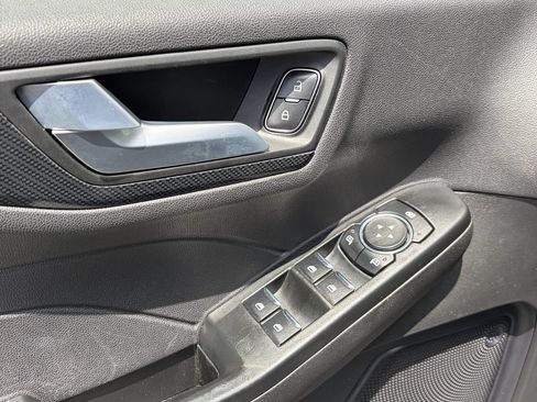 Used 2024 Ford Escape ST-Line FWD image 15