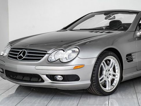 Used 2005 Mercedes-Benz SL 600 image 45