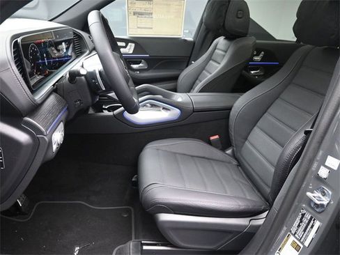 New 2026 Mercedes-Benz GLS 450 4MATIC image 18