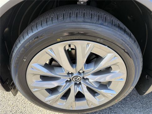 New 2026 MAZDA CX-90 3.3 Turbo w/ Premium Plus Pkg image 9