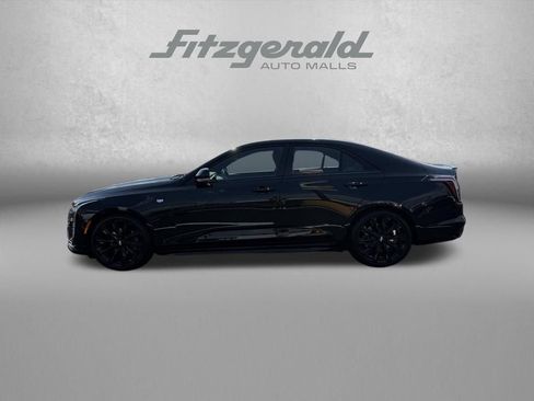 Used 2022 Cadillac CT4 Sport RWD image 10
