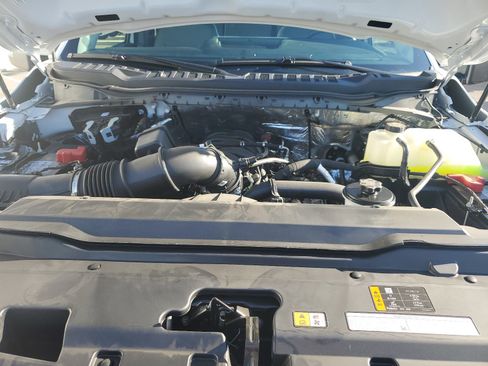 Used 2024 Ford F550 2WD SuperCab Super Duty image 18