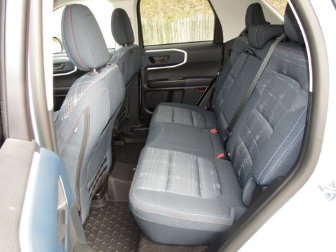 Used 2025 Ford Bronco Sport Heritage w/ Convenience Package image 15