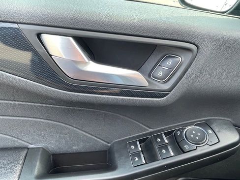 Used 2024 Ford Escape ST-Line FWD image 12