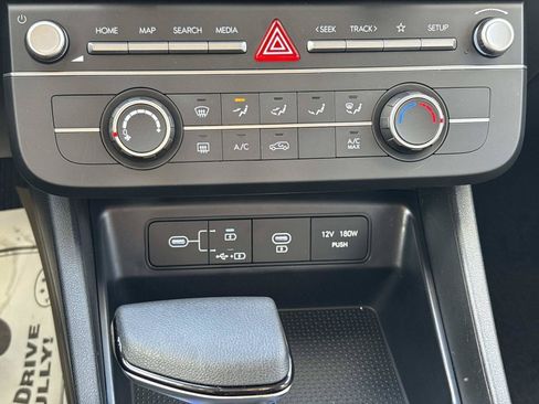 Used 2026 Hyundai Tucson SE AWD/4WD image 22