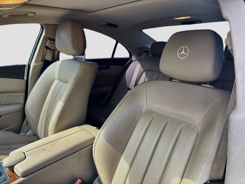 Used 2014 Mercedes-Benz CLS 550 4MATIC image 21