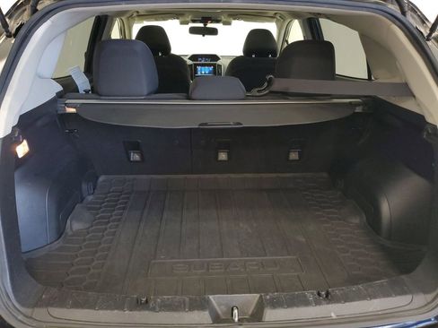 Used 2020 Subaru Crosstrek 2.0i Premium w/ Moonroof Package 2 AWD/4WD image 23