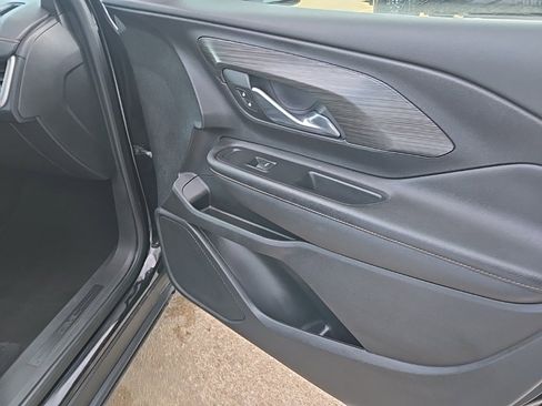 Used 2021 GMC Terrain SLT image 67