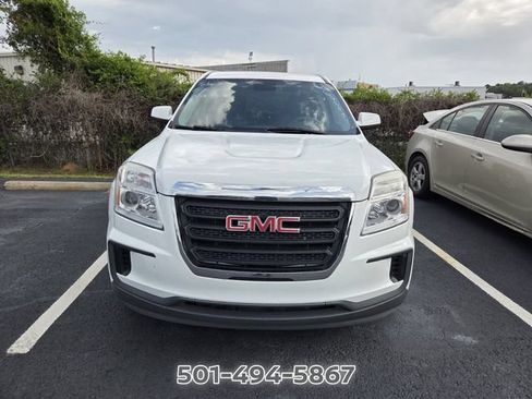 Used 2016 GMC Terrain SLE FWD image 2