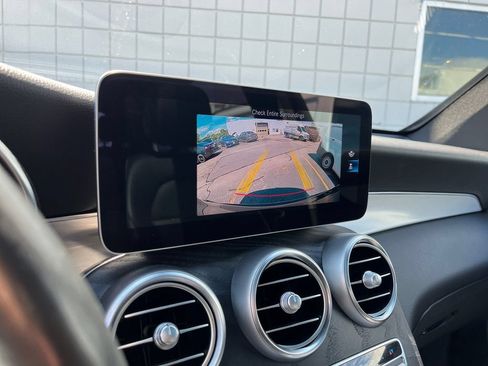 Certified 2020 Mercedes-Benz GLC 300 4MATIC image 22