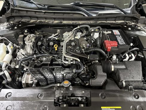 Used 2023 Nissan Altima 2.5 SV w/ SV Premium Package FWD image 26