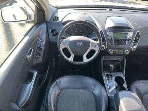 Used 2013 Hyundai Tucson GLS AWD/4WD image 10