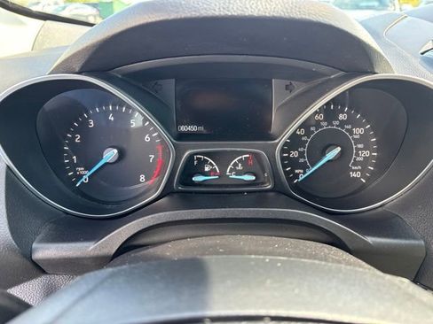 Used 2019 Ford Escape Titanium AWD/4WD image 14