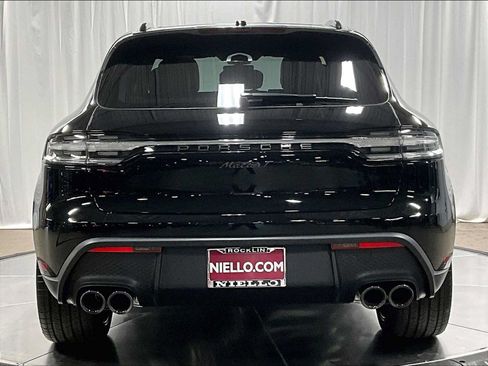 Used 2026 Porsche Macan Turbo AWD/4WD image 8