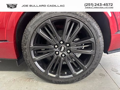 New 2026 Cadillac Lyriq V w/ LPO, Floor Liner Package image 15