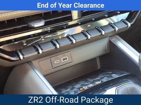 New 2025 Chevrolet Colorado ZR2 w/ Technology Package image 6