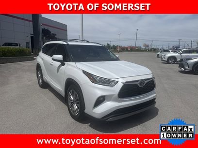 Used 2022 Toyota Highlander Platinum