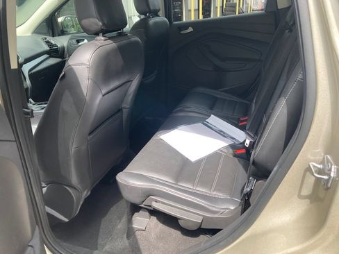 Used 2018 Ford Escape SEL AWD/4WD image 32