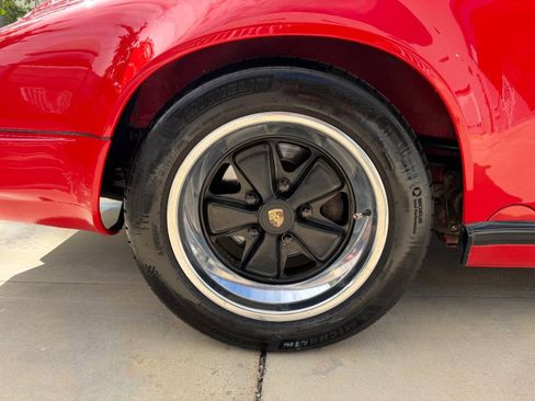 Used 1988 Porsche 911 Carrera image 12