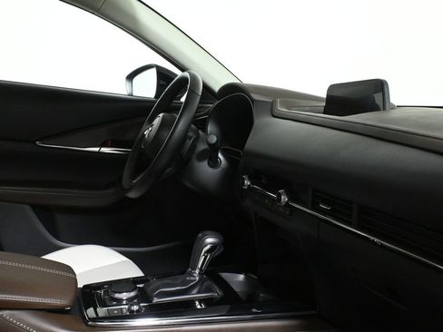 Used 2025 MAZDA CX-30 AWD 2.5 S w/ Premium Package image 35