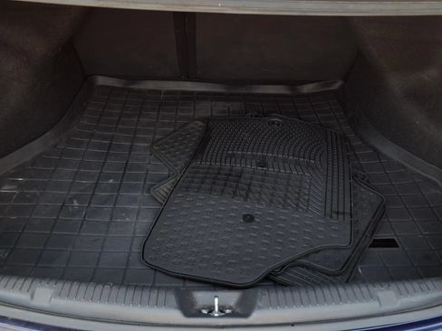 Used 2014 Hyundai Elantra Limited FWD image 18