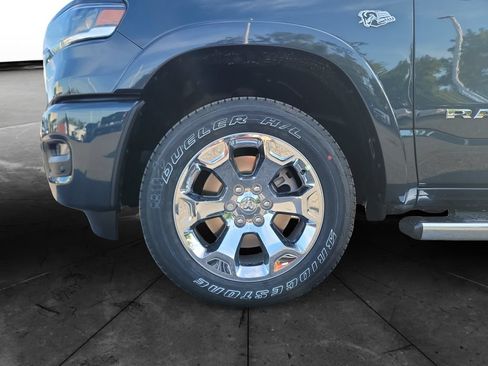 New 2026 RAM 1500 4x4 Crew Cab image 14
