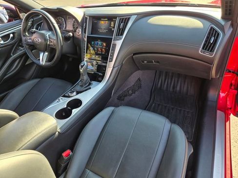 Used 2022 INFINITI Q60 3.0t Luxe w/ Cargo Package RWD image 19
