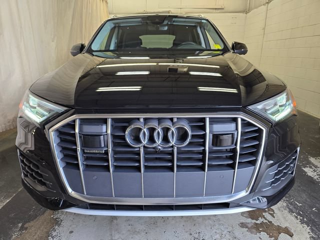 Used 2023 Audi Q7 3.0T Premium Plus AWD/4WD image 3
