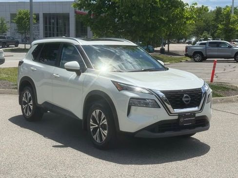 Certified 2023 Nissan Rogue SV w/ SV Premium B Package AWD/4WD image 3