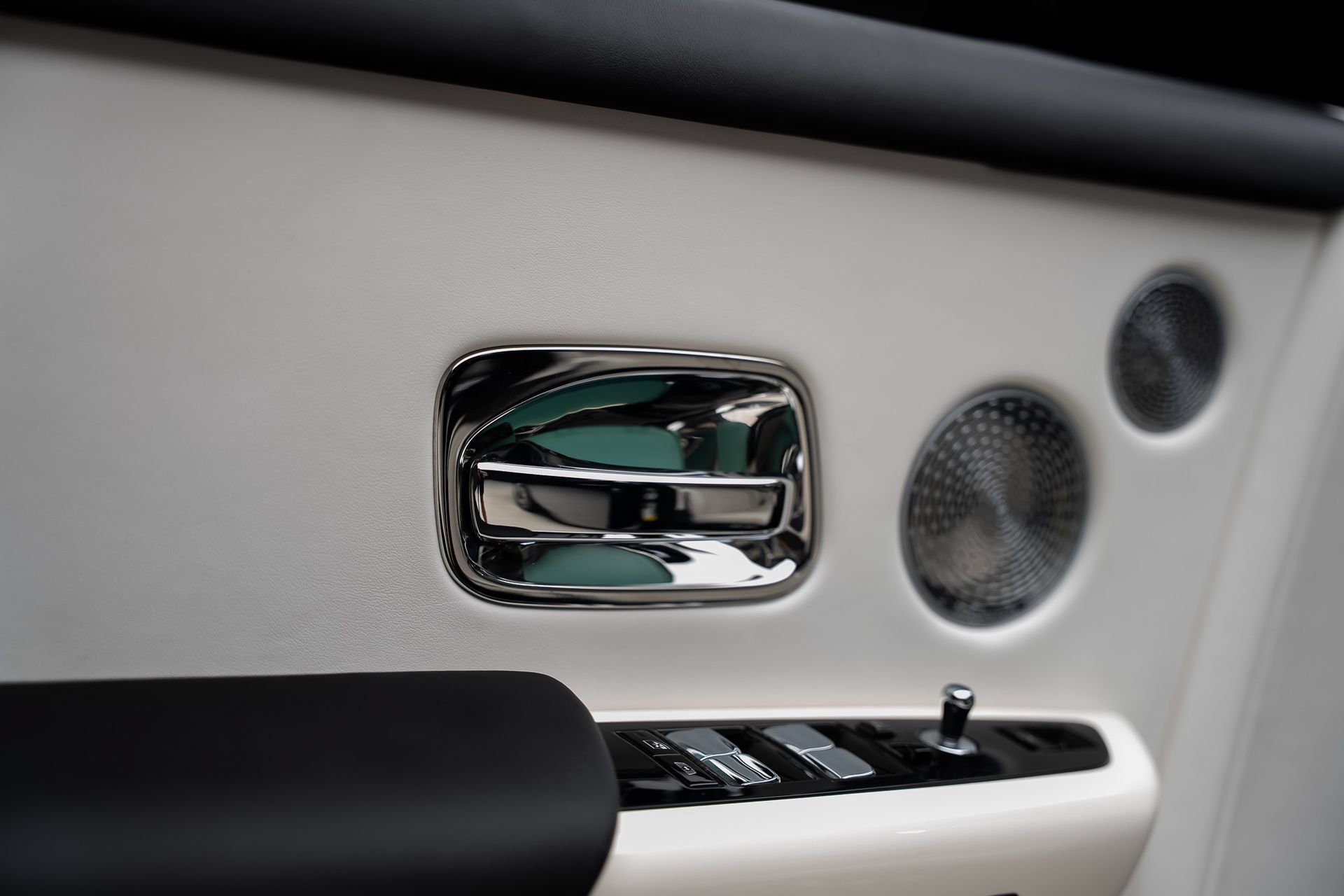 Used 2024 Rolls-Royce Phantom Extended Wheelbase RWD image 57