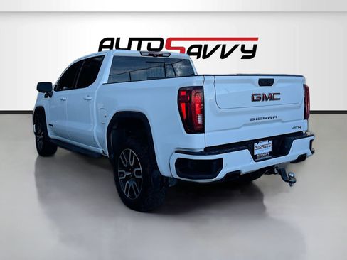 Used 2025 GMC Sierra 1500 AT4 w/ AT4 Premium Package AWD/4WD image 5