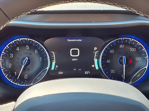 New 2026 Chrysler Pacifica Select image 27