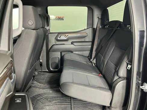 Used 2023 Chevrolet Silverado 1500 LT AWD/4WD image 25