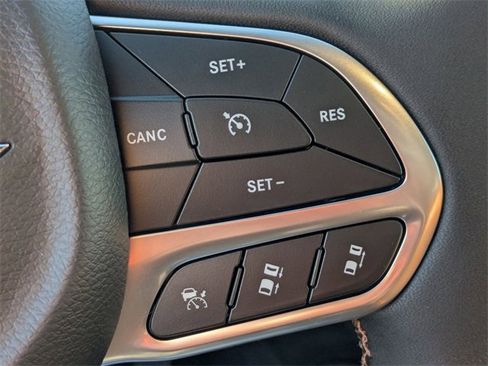 New 2026 Chrysler Pacifica Pinnacle image 16