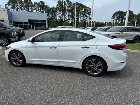 Used 2017 Hyundai Elantra Limited w/ Limited Ultimate Package 05 FWD image 11