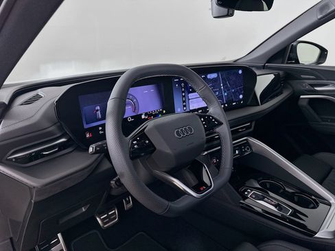 New 2026 Audi SQ5 Premium Plus AWD/4WD image 33