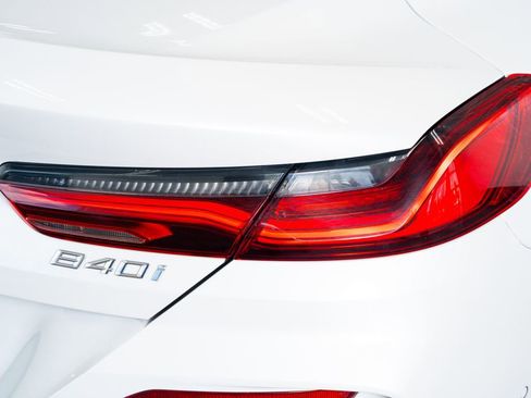Used 2022 BMW 840i Coupe w/ Driving Assistance Package RWD image 10