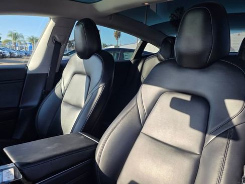 Used 2020 Tesla Model 3 Long Range AWD/4WD image 16