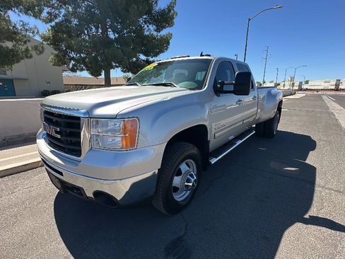 Used 2008 GMC Sierra 3500 SLT AWD/4WD image 9