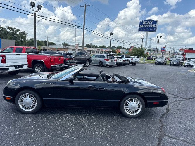 Used 2003 Ford Thunderbird RWD image 3