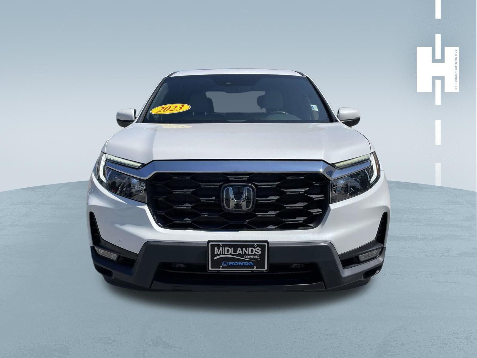 Used 2023 Honda Passport EX-L image 2